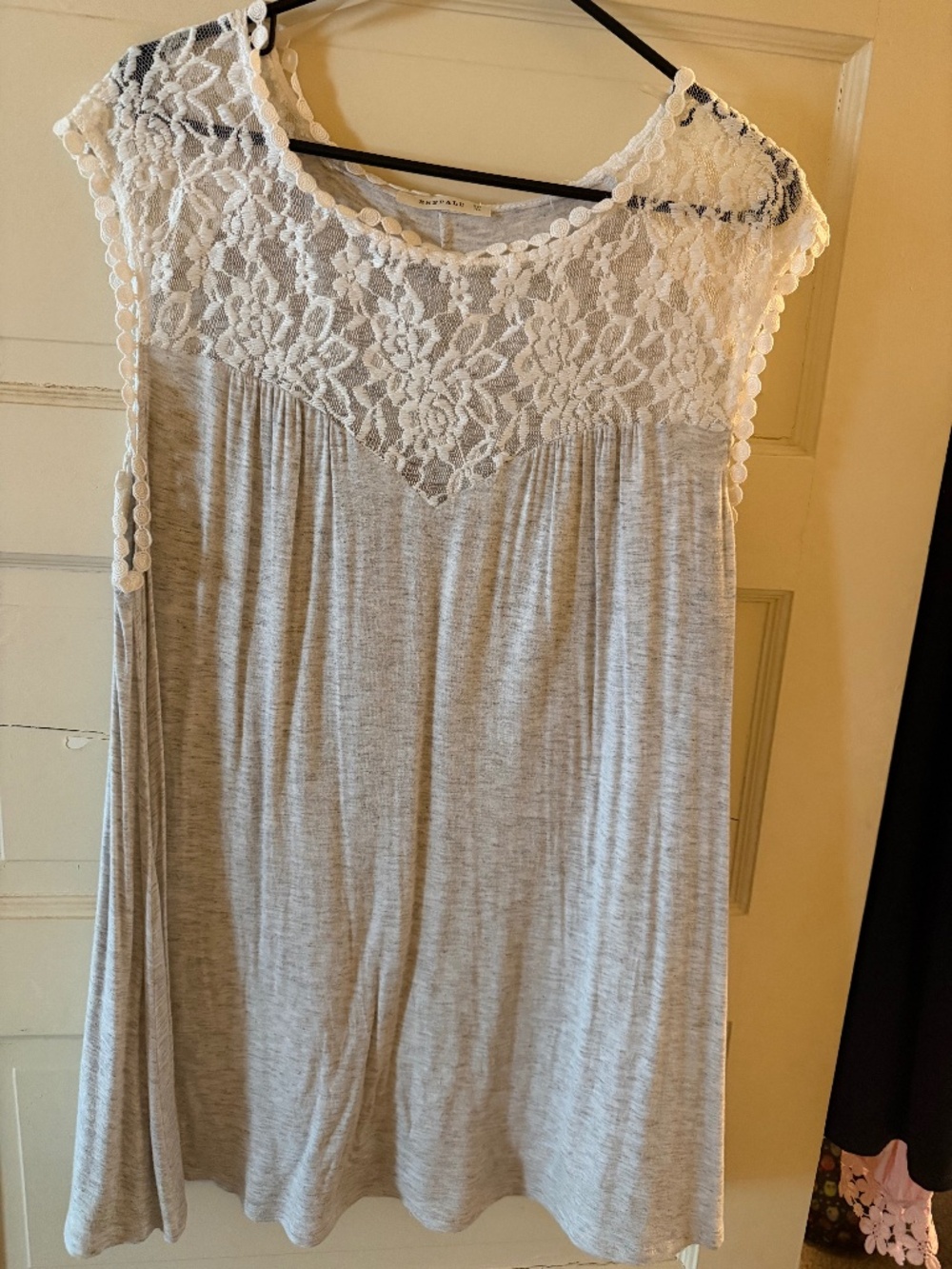 Lace top- tank